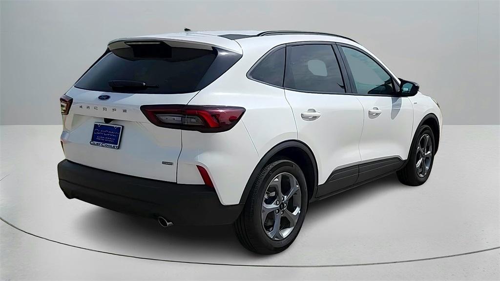 new 2025 Ford Escape car, priced at $25,500