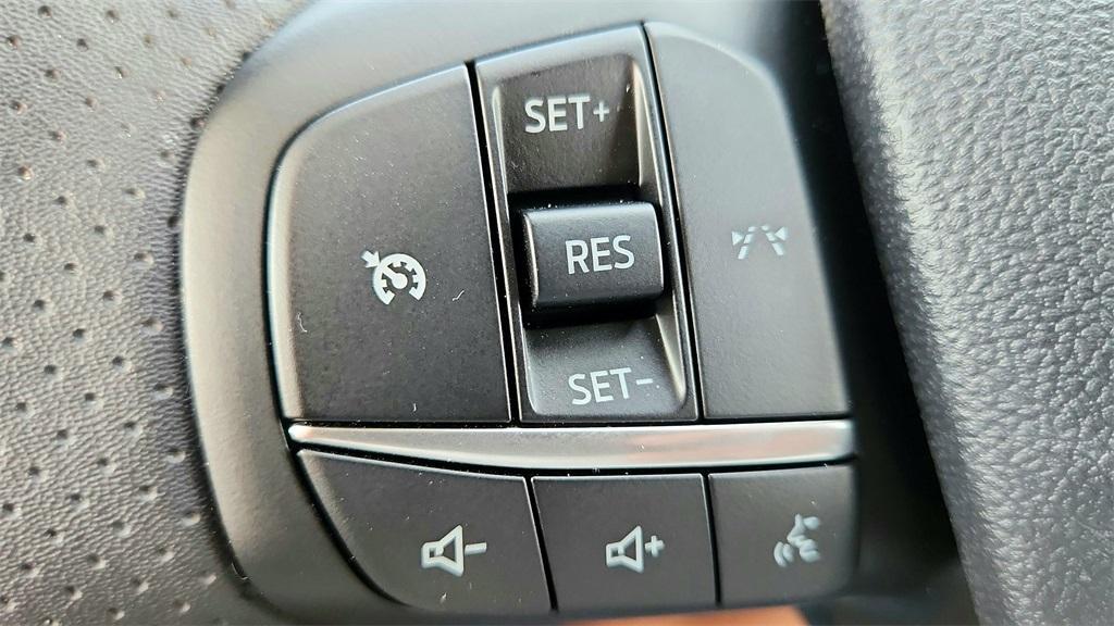 new 2025 Ford Escape car, priced at $25,500