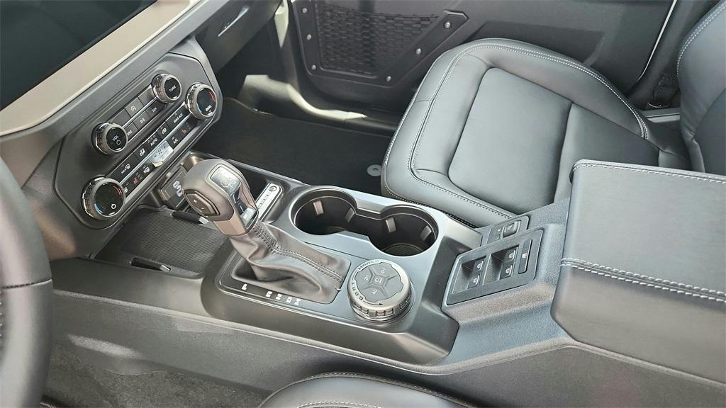 new 2025 Ford Bronco car, priced at $45,066