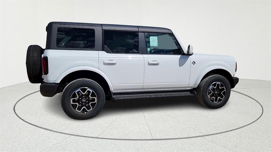 new 2025 Ford Bronco car, priced at $45,066