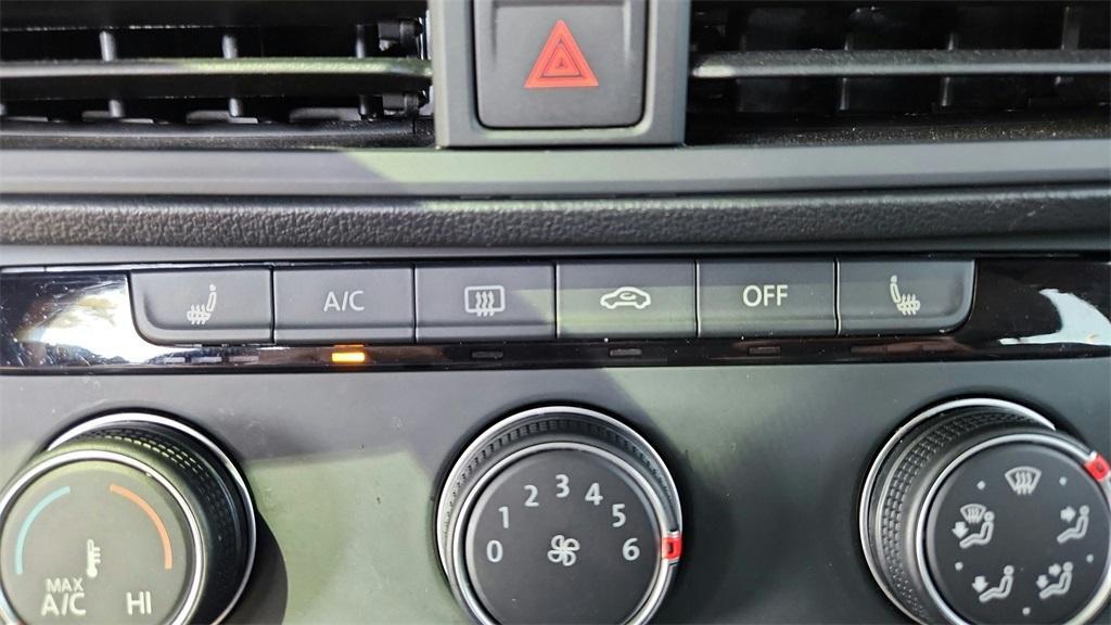 used 2024 Volkswagen Jetta car, priced at $20,000