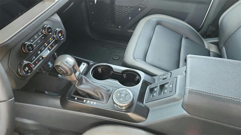 new 2025 Ford Bronco car, priced at $46,261