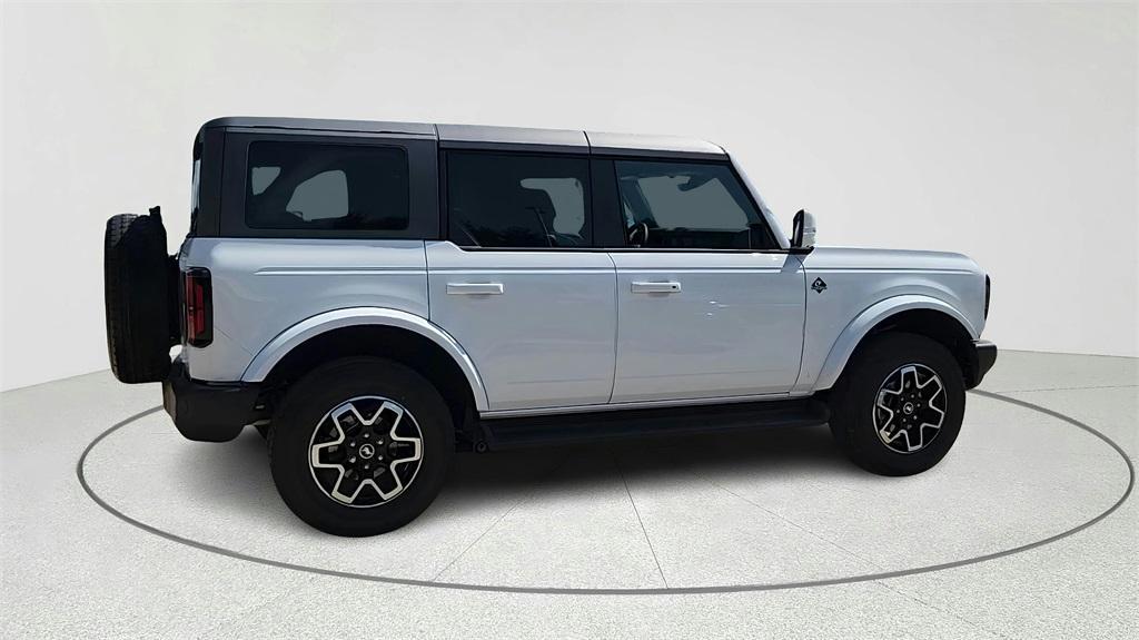 new 2025 Ford Bronco car, priced at $46,261