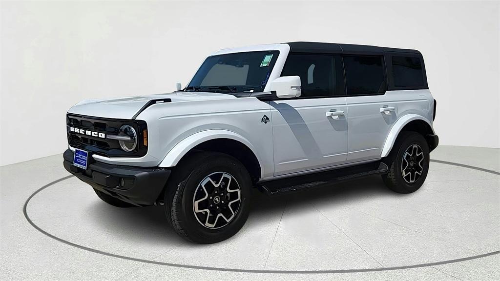 new 2025 Ford Bronco car, priced at $46,261