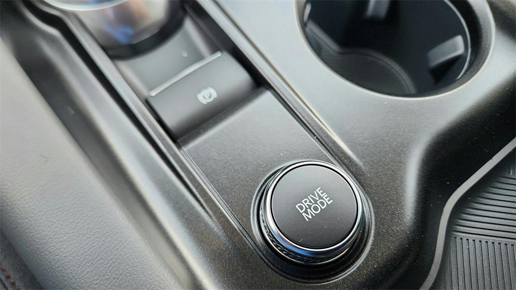 new 2025 Ford Explorer car, priced at $34,374