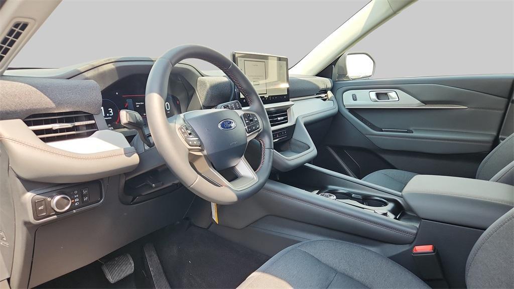 new 2025 Ford Explorer car, priced at $34,374