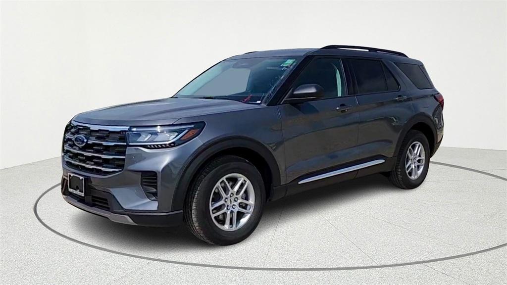 new 2025 Ford Explorer car, priced at $34,374