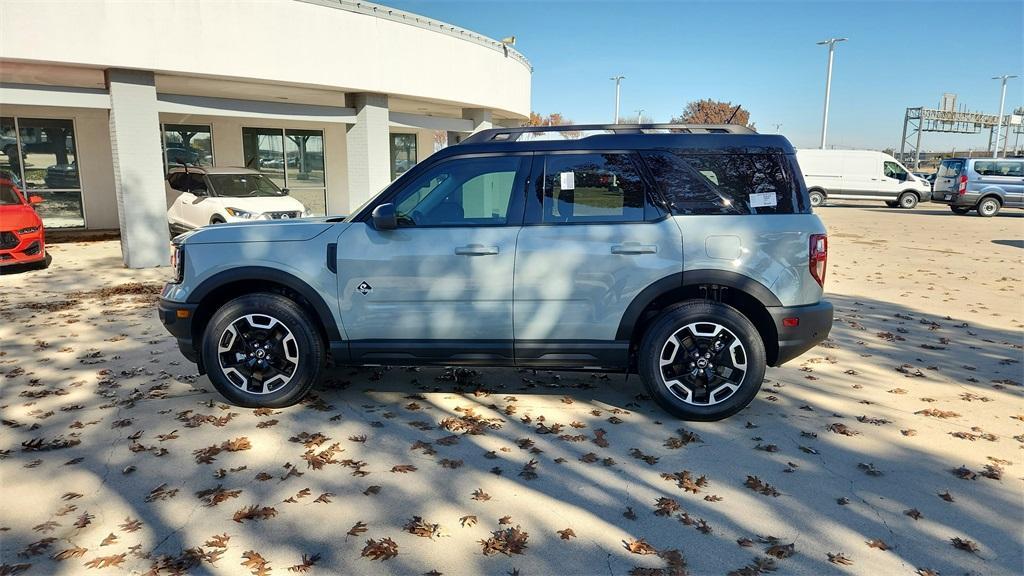 new 2024 Ford Bronco Sport car, priced at $33,647