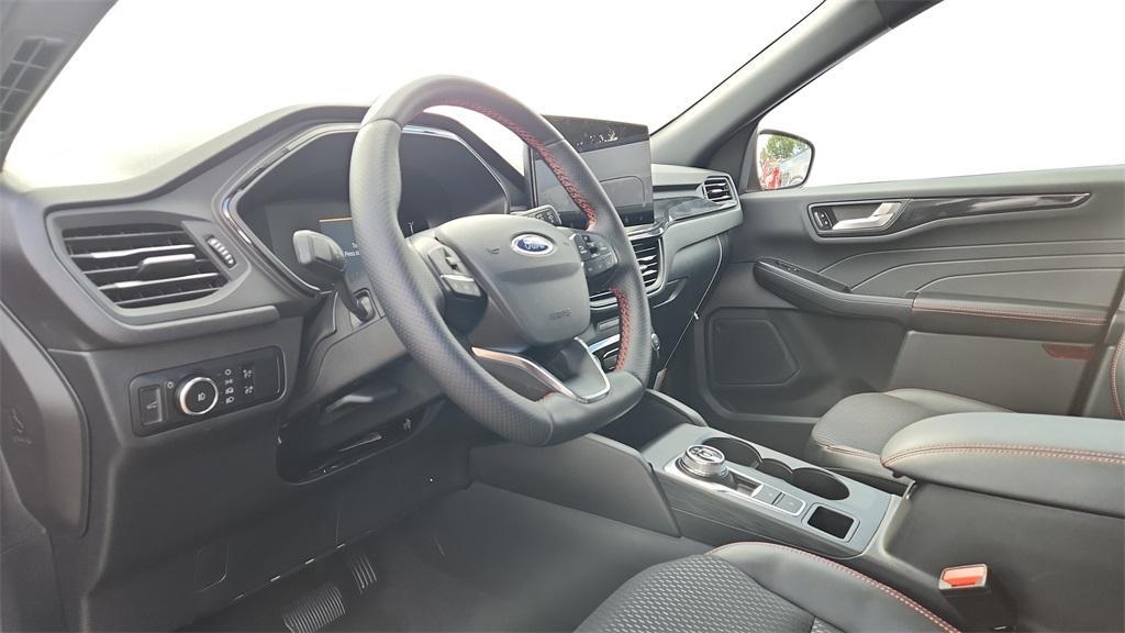 new 2025 Ford Escape car, priced at $26,123