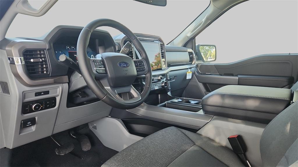 new 2025 Ford F-150 car, priced at $52,530