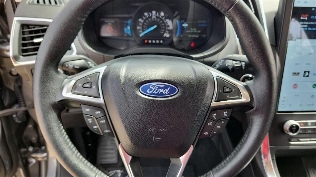 used 2024 Ford Edge car, priced at $29,000