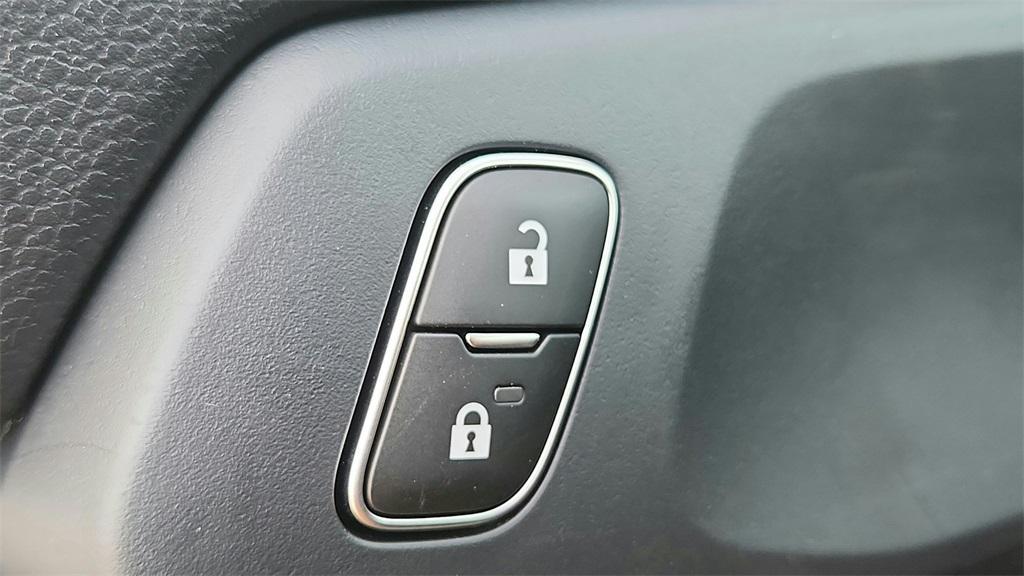 new 2025 Ford Ranger car, priced at $31,280