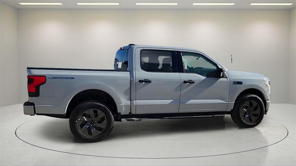 new 2024 Ford F-150 Lightning car, priced at $57,422