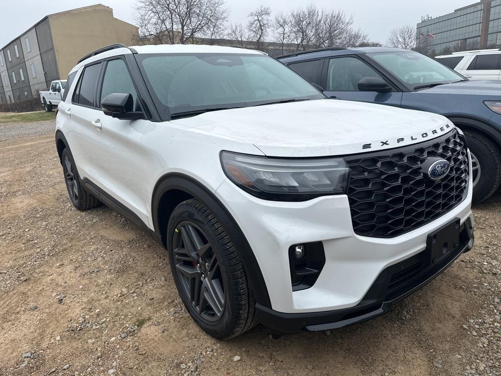 new 2025 Ford Explorer car, priced at $51,285