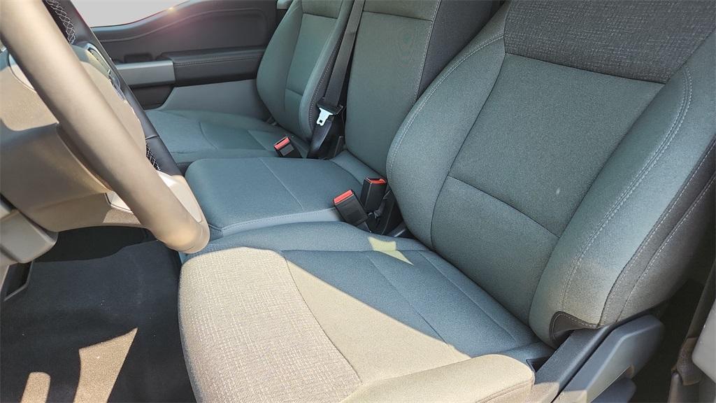 new 2025 Ford F-150 car, priced at $43,942