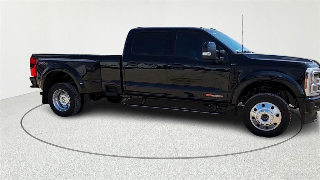 new 2025 Ford F-450 car, priced at $106,770
