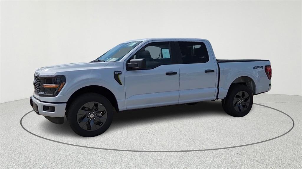 new 2025 Ford F-150 car, priced at $43,852