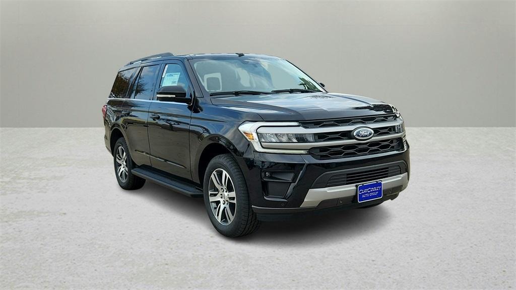 new 2024 Ford Expedition car, priced at $57,404