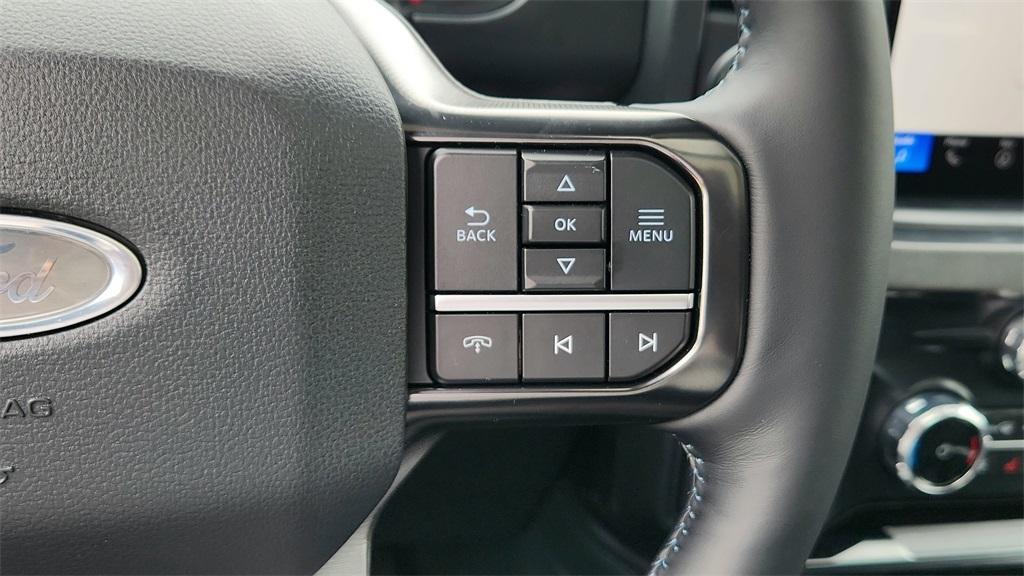 new 2025 Ford F-450 car, priced at $119,340