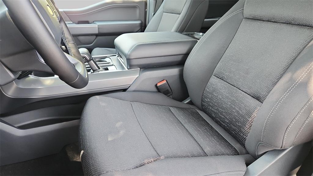 new 2025 Ford F-150 car, priced at $53,607