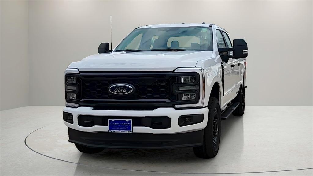 new 2024 Ford F-250 car, priced at $54,448