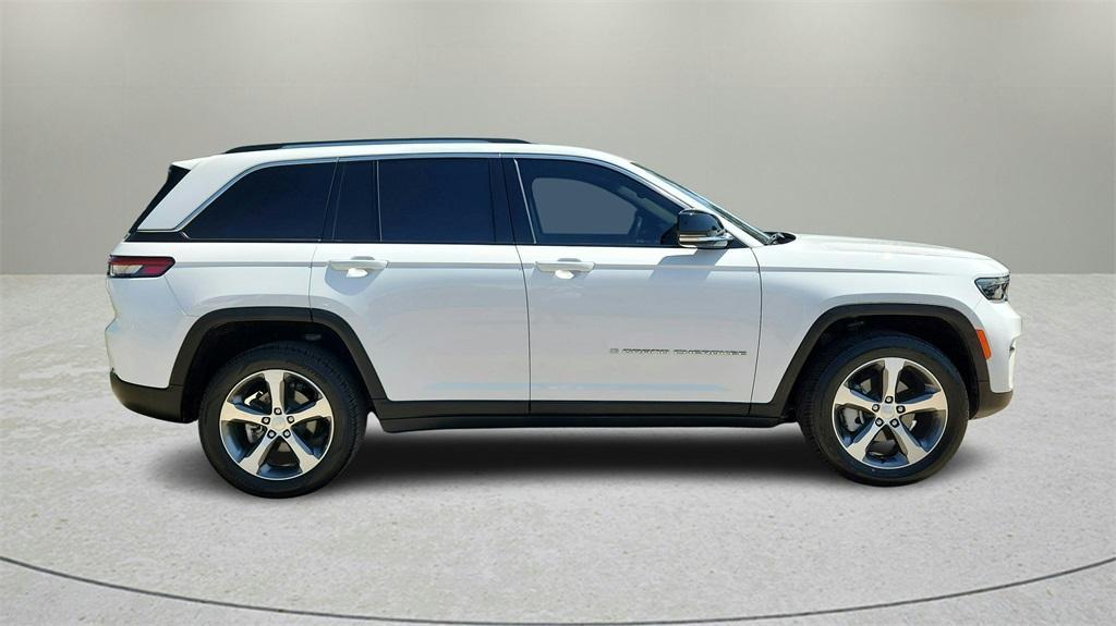 used 2023 Jeep Grand Cherokee car, priced at $27,000
