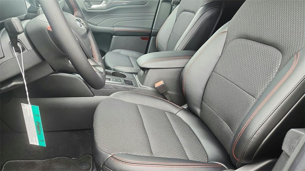 new 2025 Ford Escape car, priced at $32,146