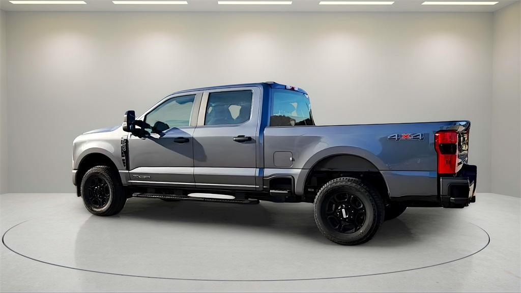 new 2024 Ford F-250 car, priced at $58,805