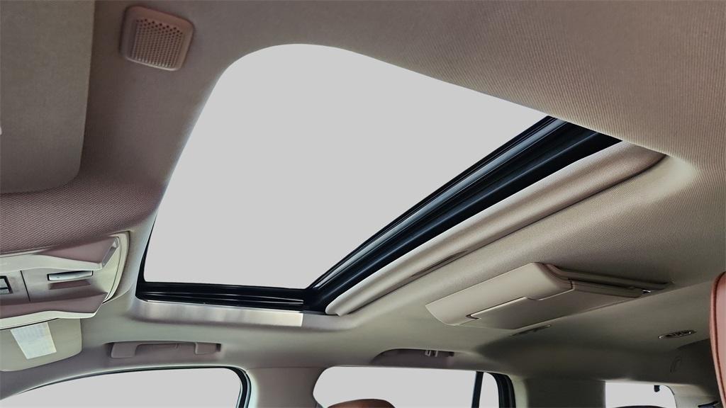 used 2015 Cadillac Escalade car, priced at $23,500