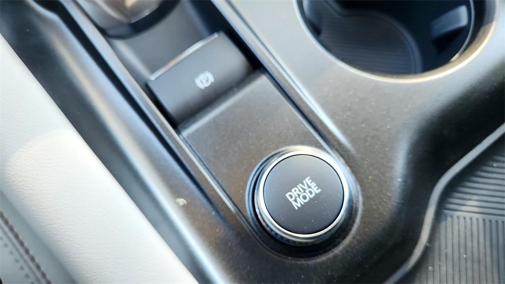 new 2025 Ford Explorer car, priced at $43,040