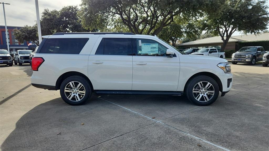 new 2024 Ford Expedition Max car, priced at $65,358