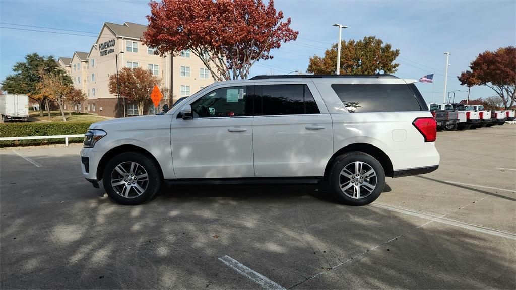 new 2024 Ford Expedition Max car, priced at $65,358