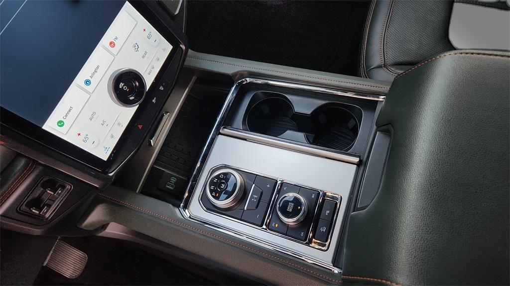 used 2022 Ford Expedition car, priced at $53,500