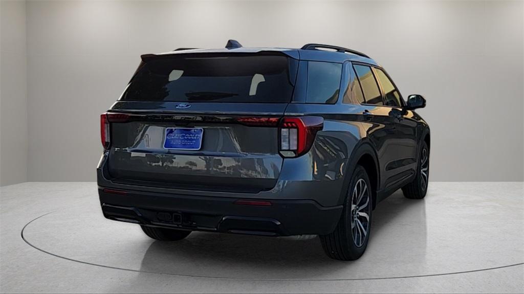 new 2025 Ford Explorer car, priced at $39,655