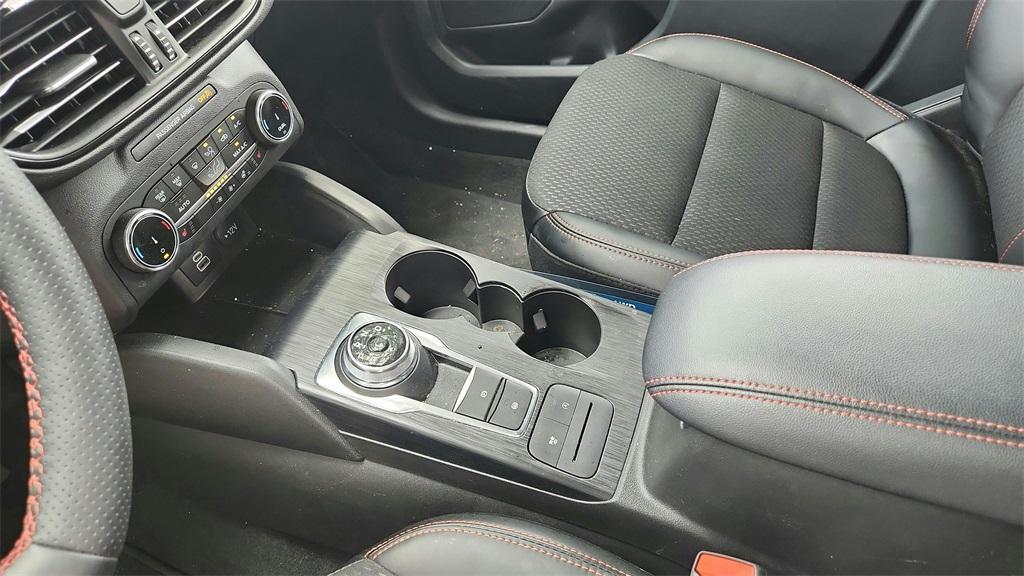 new 2025 Ford Escape car, priced at $25,917
