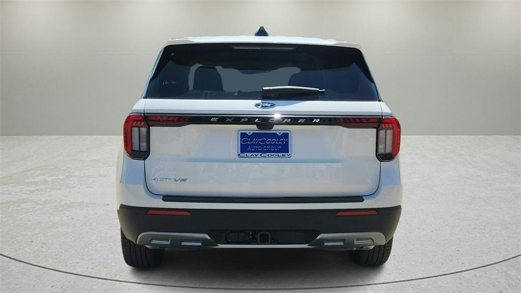 new 2025 Ford Explorer car, priced at $38,815