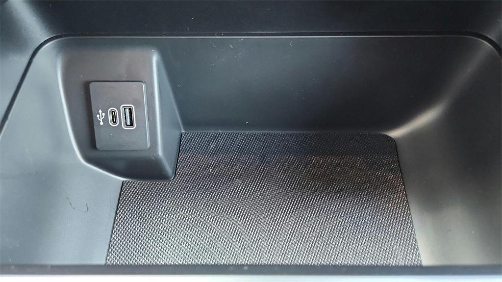new 2025 Ford F-150 car, priced at $46,897