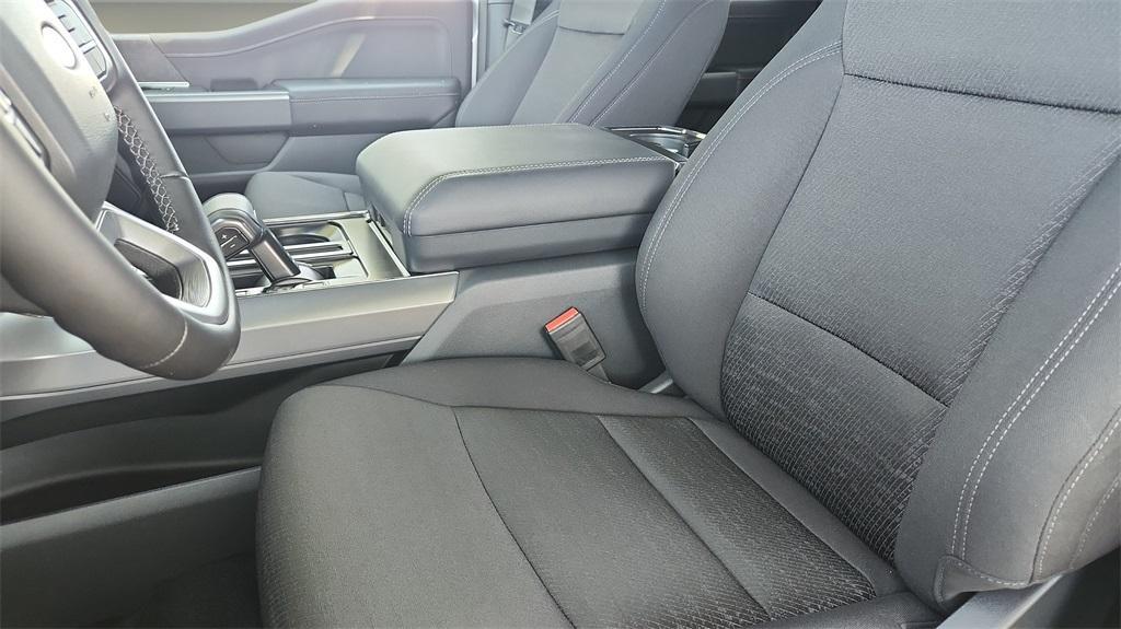 new 2025 Ford F-150 car, priced at $50,893