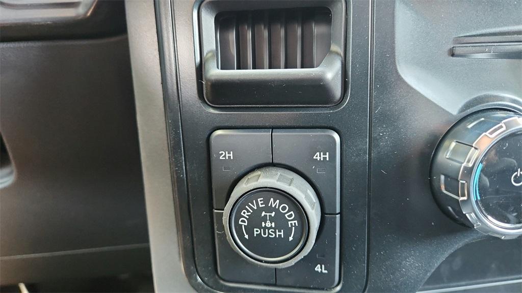 new 2025 Ford F-150 car, priced at $50,893
