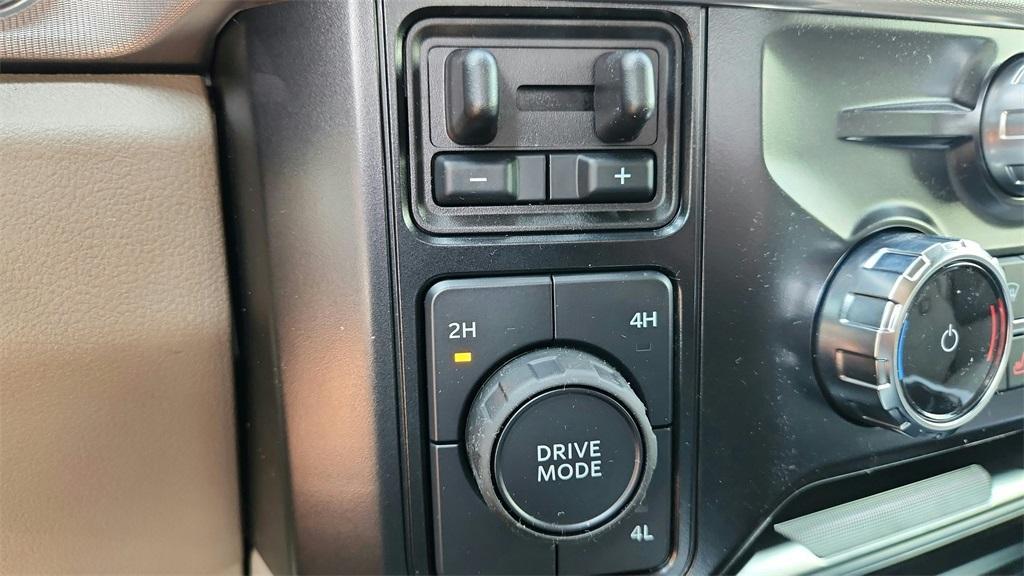 new 2025 Ford F-450 car, priced at $107,655