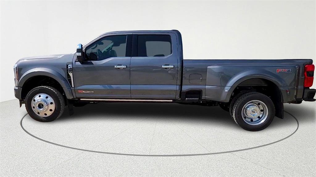 new 2025 Ford F-450 car, priced at $107,655
