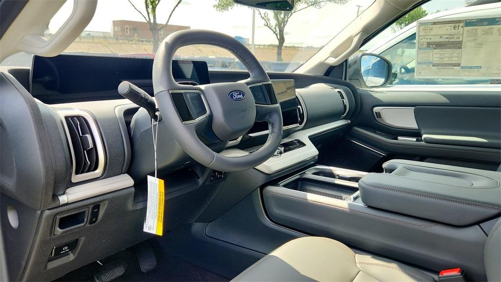 new 2025 Ford Expedition car, priced at $64,174