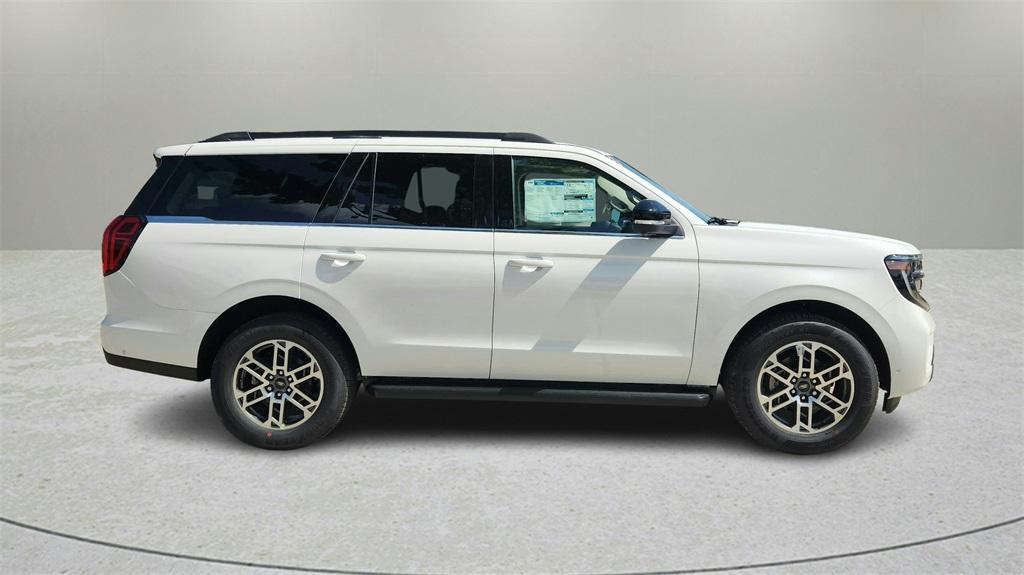 new 2025 Ford Expedition car, priced at $64,174