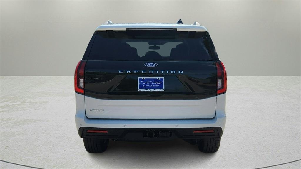 new 2025 Ford Expedition car, priced at $64,174
