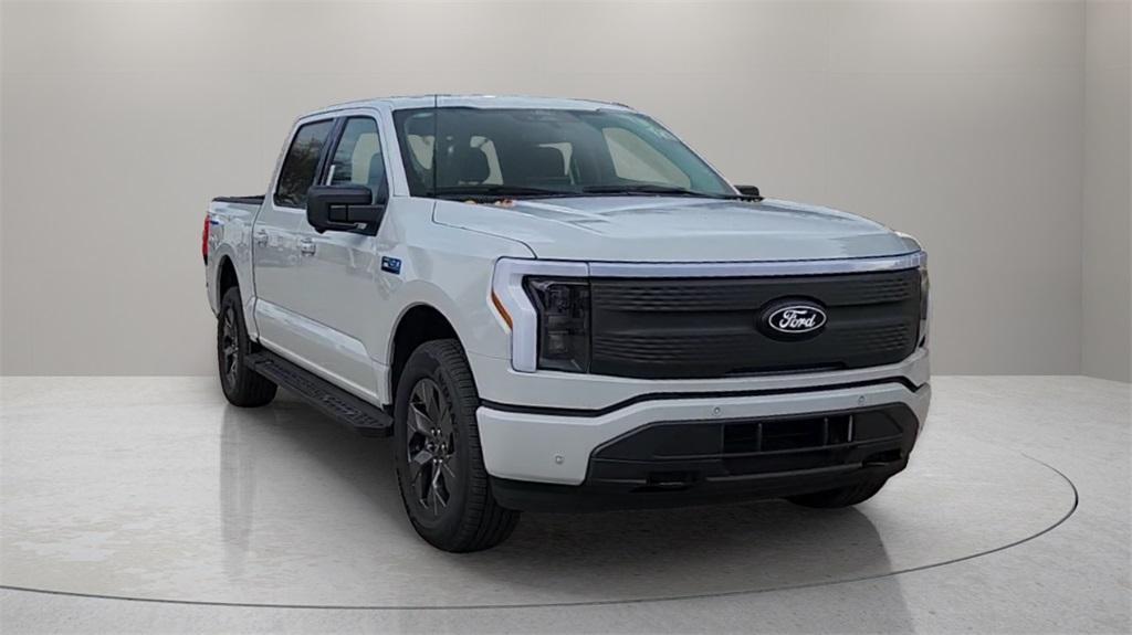 new 2024 Ford F-150 Lightning car, priced at $59,462