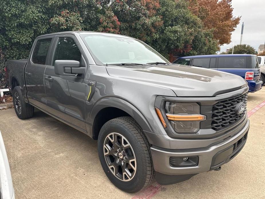 new 2024 Ford F-150 car, priced at $40,885