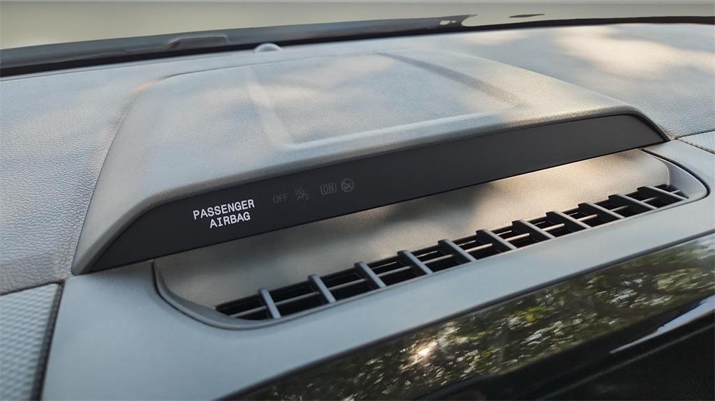 new 2025 Ford Ranger car, priced at $33,840