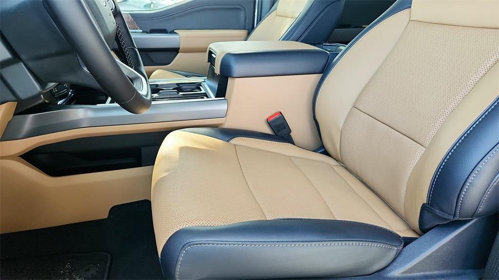 new 2025 Ford F-250 car, priced at $82,049