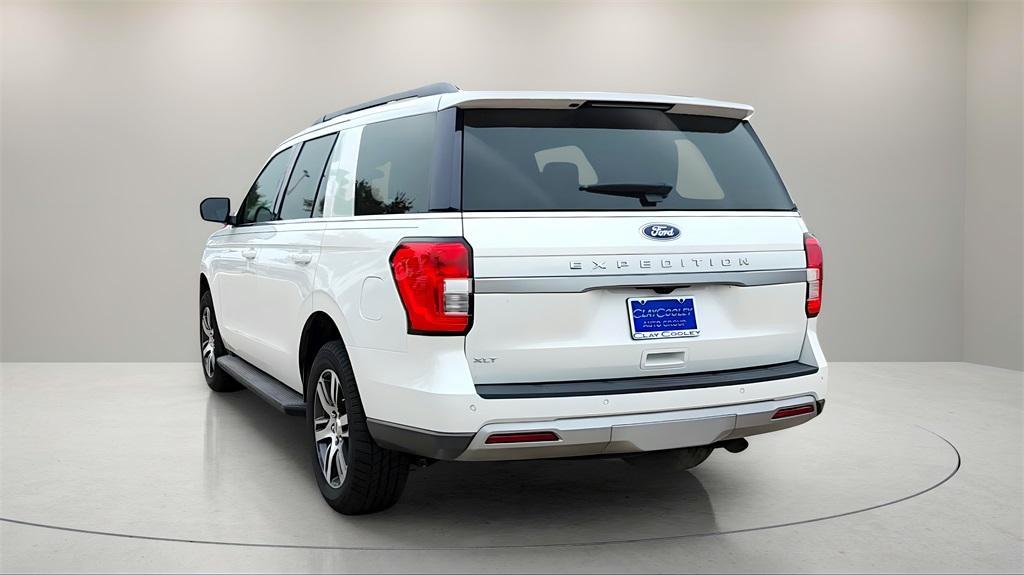 new 2024 Ford Expedition car, priced at $56,000