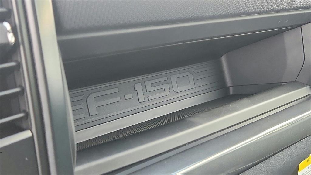 new 2025 Ford F-150 car, priced at $44,352